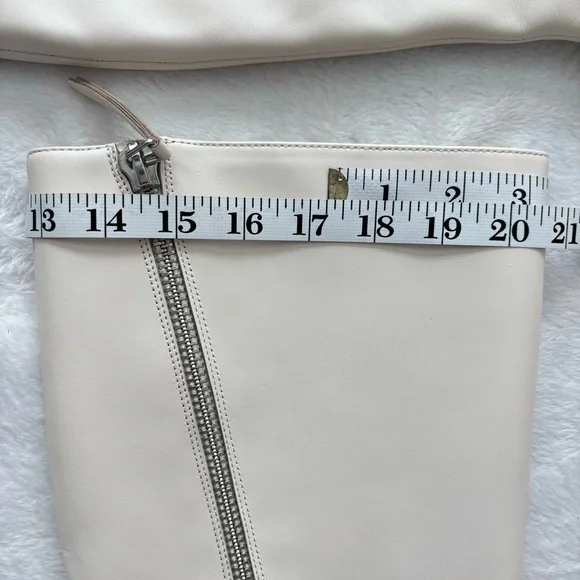 VINCE CAMUTO Alessa Cream Leather Wide Calf Knee High Heeled Boots--NEW--7.5WC - Picture 14 of 14